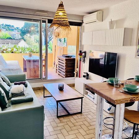 Cosy Deux Pieces Pour 4 Personnes En Centre Ville Classe Cavalaire-sur-Mer Eksteriør bilde