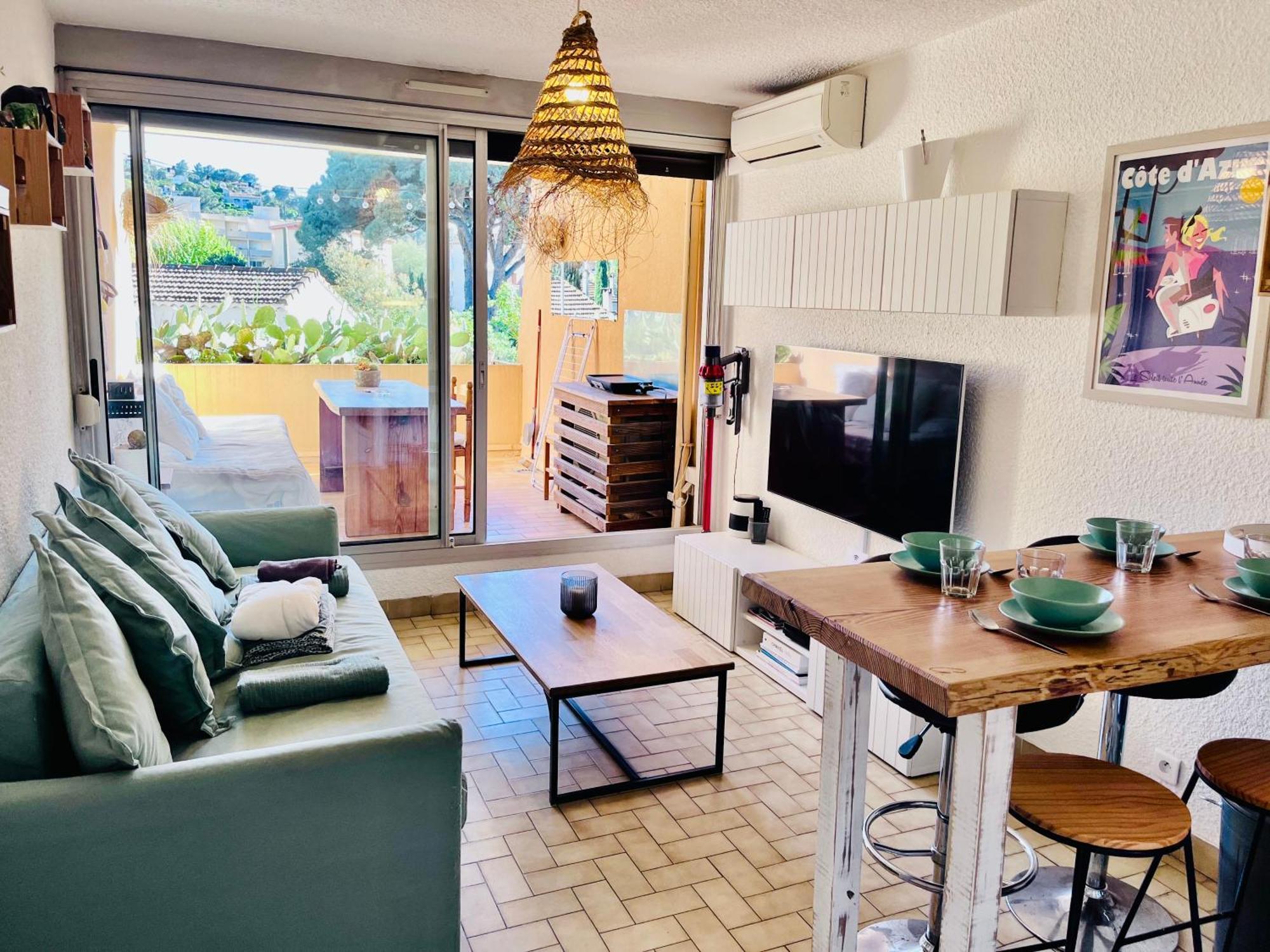Cosy Deux Pieces Pour 4 Personnes En Centre Ville Classe Cavalaire-sur-Mer Eksteriør bilde